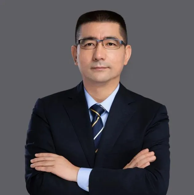 袁志.png